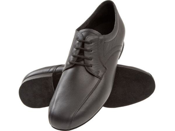 Das Modell 094 ist der beliebteste Herrentanzschuh. Bei uns erhalten Sie dieses Modell in 4 verschiedenen Ausführungen.
